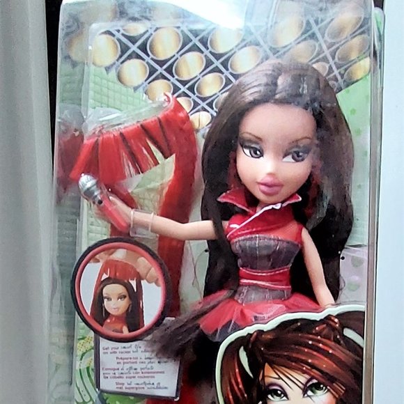 BRATZ ON THE MIC JADE - Picture 3 of 4